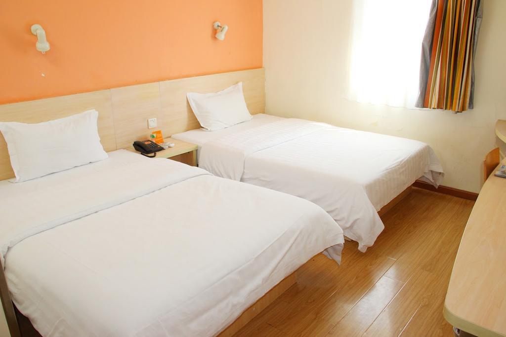 7Days Inn Qingdao Haiyunan Xinglong Road Habitación foto